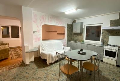 Închiriez apartament 2 camere in cartierul Zorilor Str Gh Dima - 3