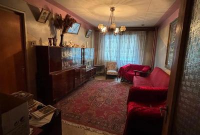 Apartament cu 3 camere semidecomandat în Militari - 2