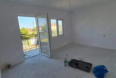 Vila in Lumina, pre? 105000 mii euro - 5