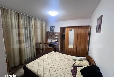 Apartament cu 2 camere decomandat în Micro 12 - 2