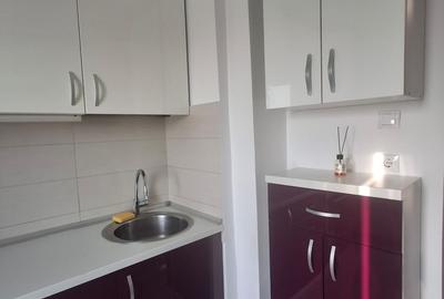 GARSONIERA NERVA TRAIAN/ METROU/ BOILER ELECTRIC - 4