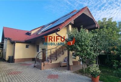 Casa de vanzare pretabila pentru 2 familii situata in proximitatea Cetatii Alba - 2