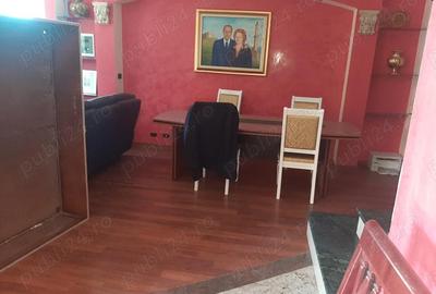 Casă cu 6 camere cu Teren 200 Mp în Central - 1