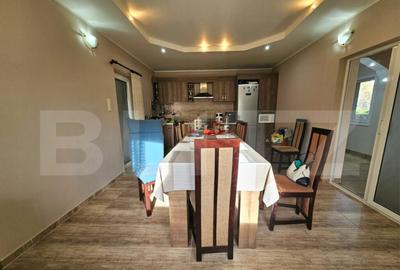 Casă cu 5 camere cu Teren 1000 Mp în Dumbrăvița