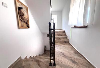 Casă cu 8 camere cu Teren 400 Mp în Central - 11