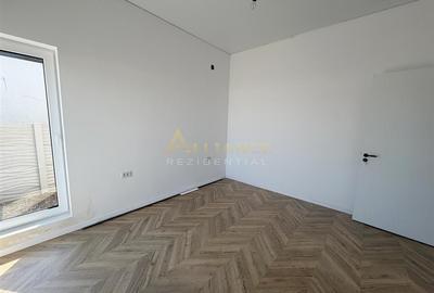 Casă individuală cu 4 camere cu Teren 371 Mp în Berceni - 3