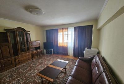 Apartament cu 2 camere decomandat în Frații Golești - 9
