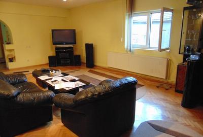 FARA COMISIOANE casa mobilata utilata cu 4 camere + birou P+M 2 BECIURI - 41