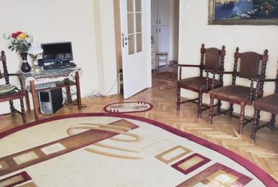 Apartament cu 2 camere decomandat în Sânmartin