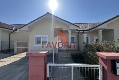 Duplex cu 3 camere cu Canalizare în Bucovăț (Remetea Mare) - 12