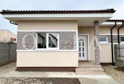 Casă cu Canalizare în Moșnița Nouă - 11