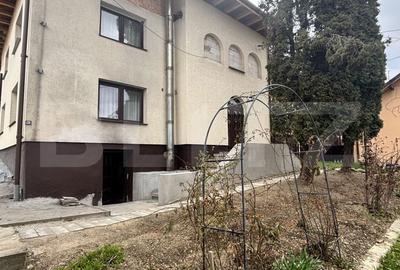 Casă cu 4 camere în Central - 9