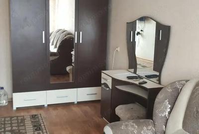 Garsonieră decomandată în Complex Studențesc