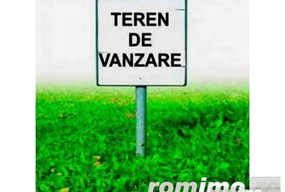 Teren de 3493 mp, în Central