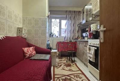 Apartament cu 4 camere decomandat în Viziru 3 - 9