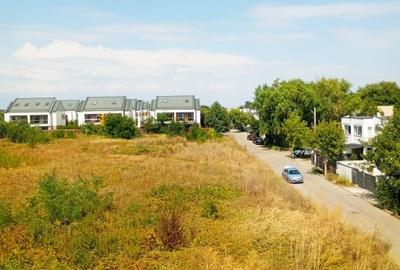 Vila Tunari str. Paris, 5 camere, curte 300  mp, 400 mp construiti - 9