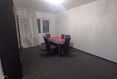 Apartament cu 3 camere semidecomandat în Pantelimon - 2