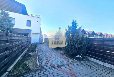 Apartament cu 3 camere semidecomandat în Aeroport - 1