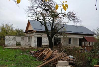 Casa in construc?ie de vanzare - 2