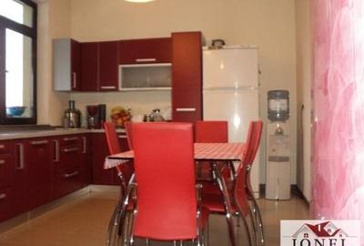 Vila de vanzare in Alba Iulia -2650 mp teren - 5