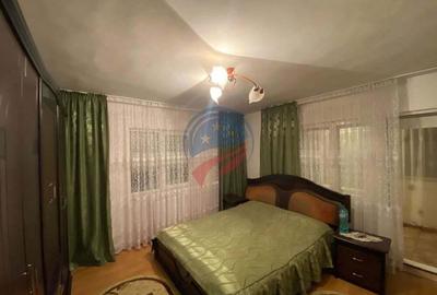 Casă cu 6 camere cu Teren 720 Mp în Bordei - 9