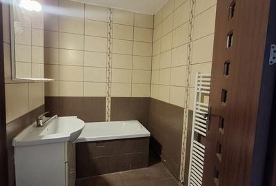 Apartament cu 3 camere în Central - 2