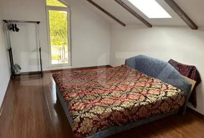 Casă cu 4 camere cu Teren 3400 Mp în Central - 3