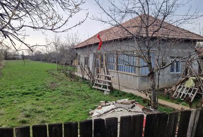 Casă cu 3 camere cu Teren 2185 Mp în Stoicănești - 8