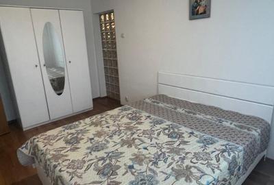 Apartament cu 3 camere semidecomandat, mobilat în Drumul Taberei - 4