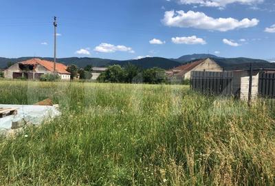 Casă individuală cu 3 camere cu Garaj în Cristian - 8