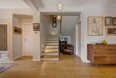 Duplex cu 7 camere cu Canalizare în Voluntari - 10