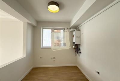 Apartament cu 2 camere decomandat în Cristian - 7