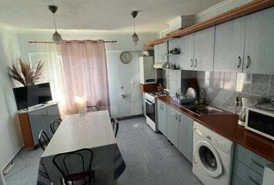 Apartament cu 3 camere decomandat în Carpați 2 - 3