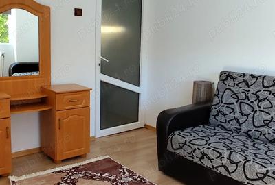Vand Apartament cu 3 camere in Hunedoara - 2