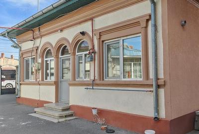 Casă cu 5 camere cu Teren 658 Mp în Fundeni - 2