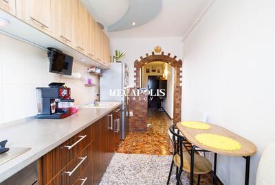 Apartament cu 2 camere decomandat în Tractorul - 10