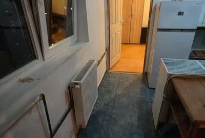 Garsonieră decomandată în Buziașului - 11