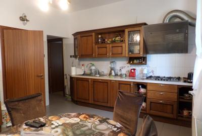 Casa cu personalitate in zona Mogosoaia Centru - 7
