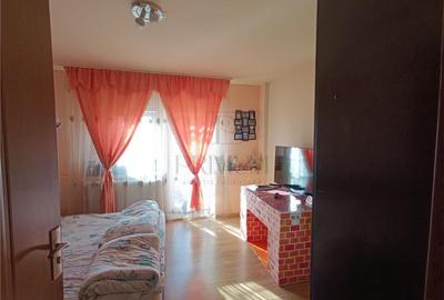 Apartament cu 3 camere decomandat, mobilat în Dâmbovița - 3