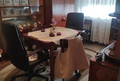 Ap 2 camere dec,pe Balcescu - 9