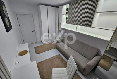 Apartament cu 3 camere decomandat în Central - 1