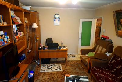 Apartament cu 3 camere decomandat în Exercițiu - 4