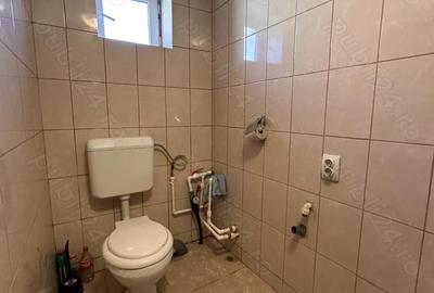 Casă cu 2 camere cu Teren 4022 Mp în Central - 2