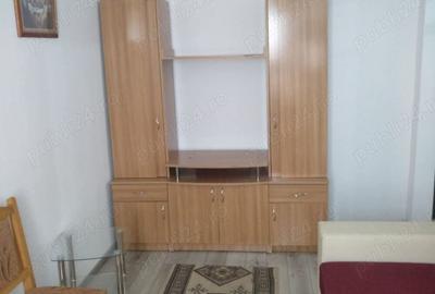 Inchiriez apartament cu doua camere-zona Tatarasi(Piata Chirila) din Iasi