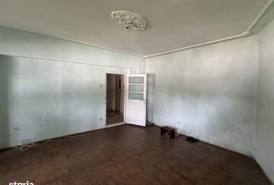 Apartament cu 3 camere în Nicolae Titulescu - 10