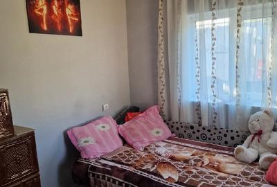 Casă cu 2 camere cu Teren 1100 Mp în Central - 2