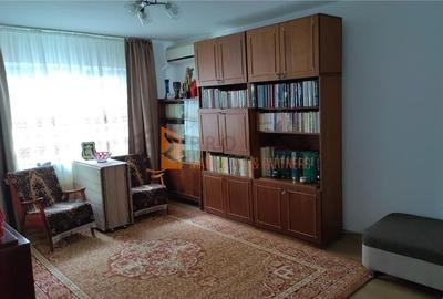 Apartament cu 3 camere decomandat, mobilat în Unirii Sud - 2
