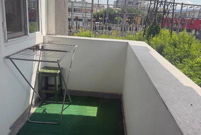 Apartament cu 2 camere decomandat în Exterior Vest