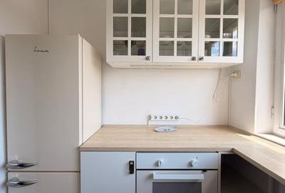 Apartament cu 4 camere semidecomandat, mobilat în P-ța Romană - 10