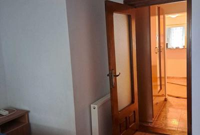 Apartament cu 3 camere decomandat în Obcini - 1